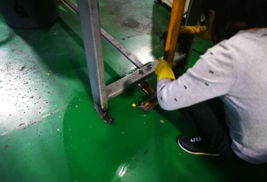 郊区工厂保洁清洗案例